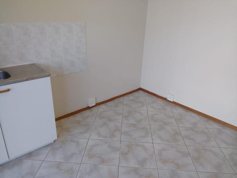 To Let 1 Bedroom Property for Rent in Durbanville Western Cape